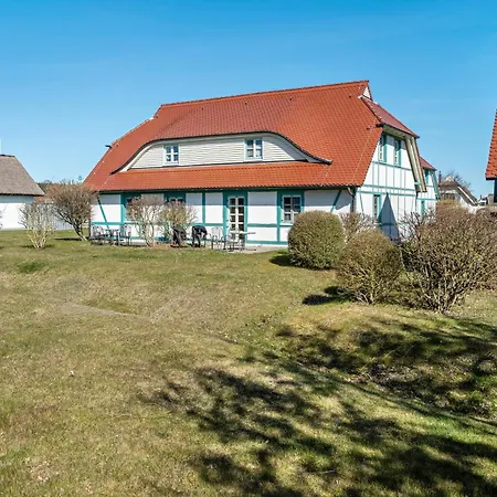 Apartment D 31